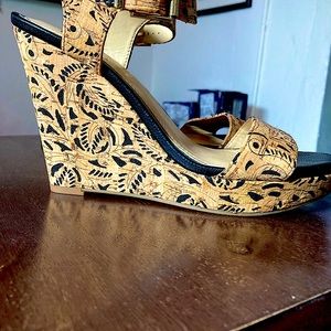 Jessica Simpson detailed wedges